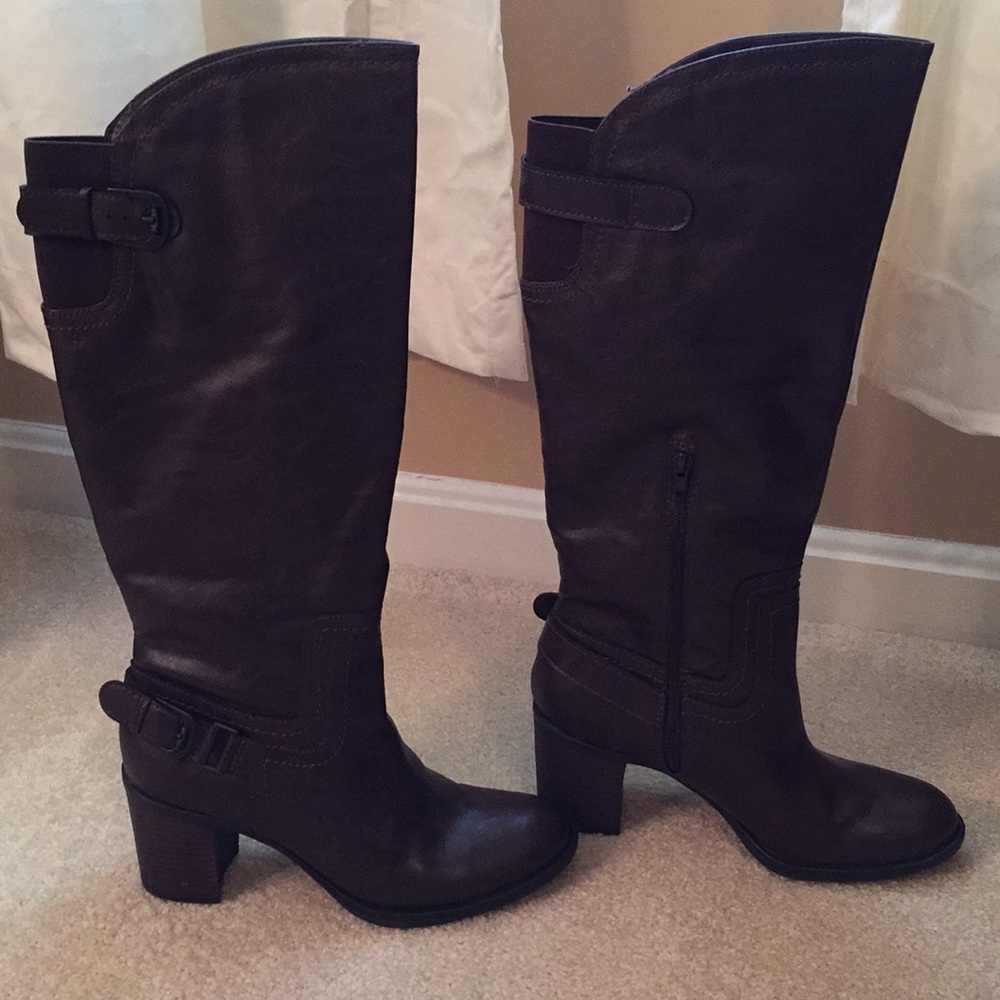 Brown (cognac) boots like new